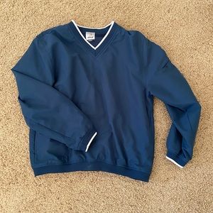 Trendy Ativa crew neck windbreaker with pockets